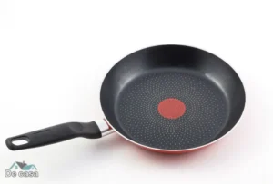 Qual é outro nome para frigideira?