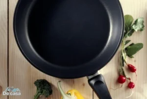 Qual é o tamanho de uma frigideira de 24 cm?