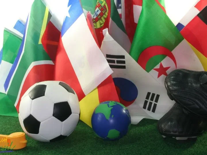 O que fazer se o envelope de figurinhas da Copa 2026 vier rasgado ou ...