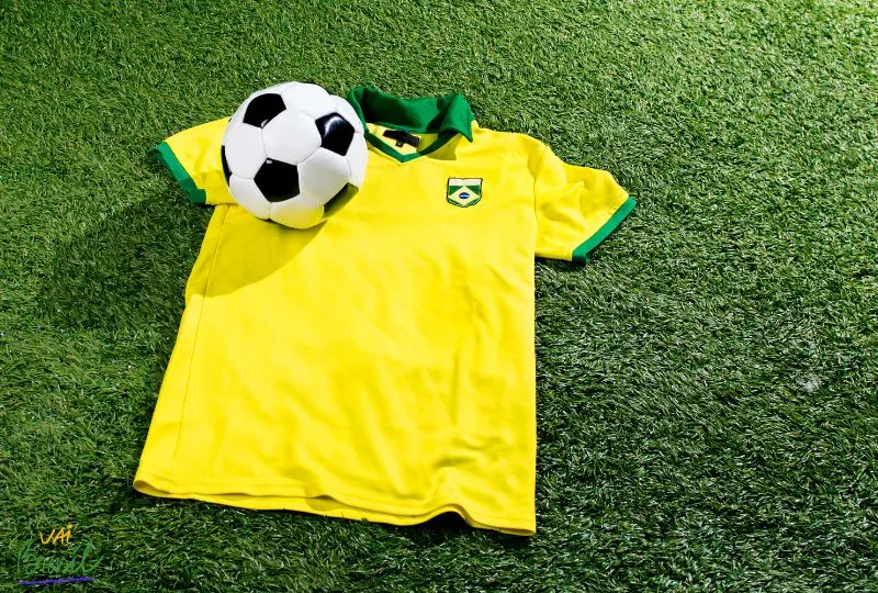 Quantos envelopes preciso para completar o album da Copa 2026?